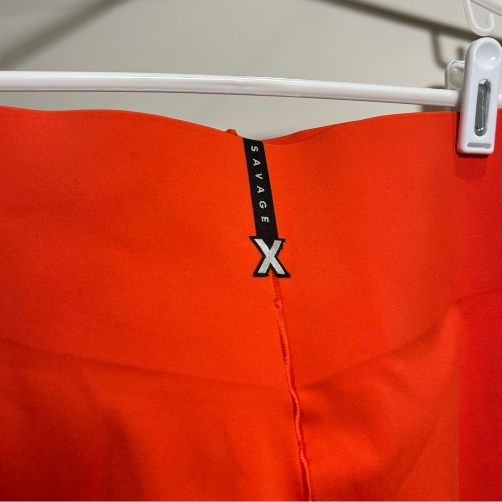 SAVAGE X FENTY Hotline High Waisted Leggings Red - Picture 3 of 8